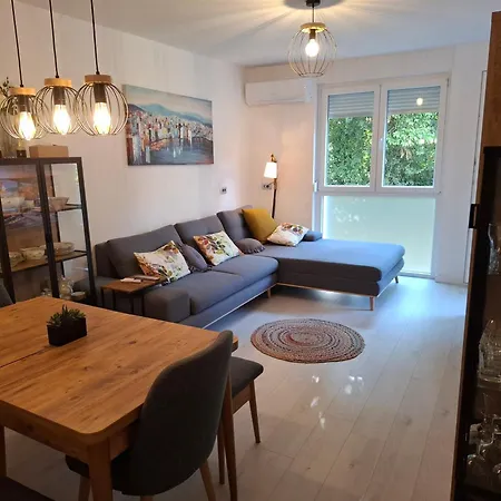 Park Melada Apartman *